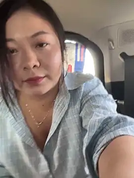 smgirls online show from September 13, 2025, 7:08 am