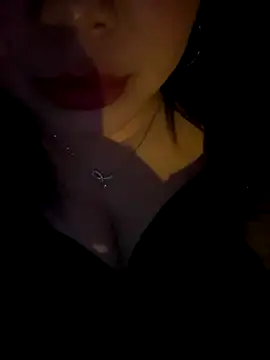 smgirls online show from November 26, 2025, 7:36 pm