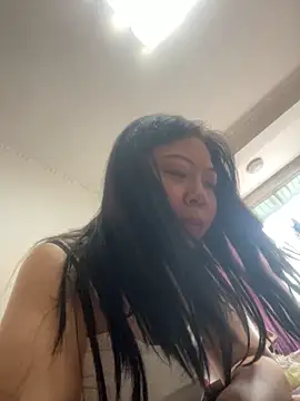 smgirls online show from September 30, 2025, 5:13 am