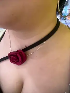 smgirls online show from September 9, 2025, 10:57 am