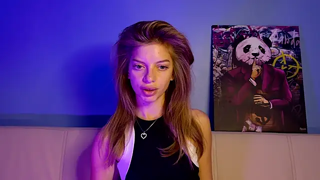 mari  papi online show from September 13, 2025, 8:03 am