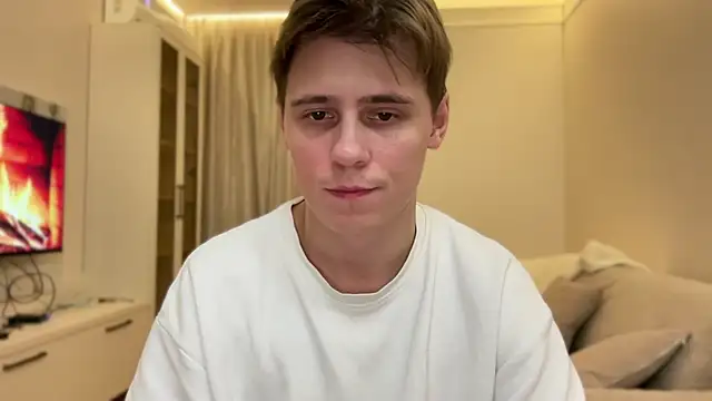 Tyler Garner online show from October 30, 2025, 4:37 pm