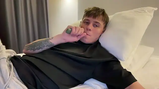 Tyler Garner online show from October 9, 2025, 6:52 pm