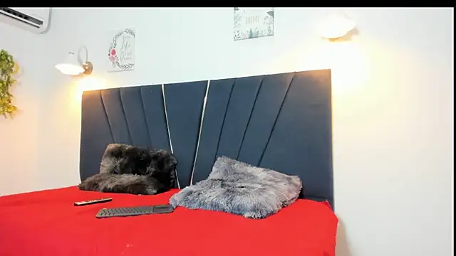 jhos cum23 online show from September 20, 2025, 2:22 pm