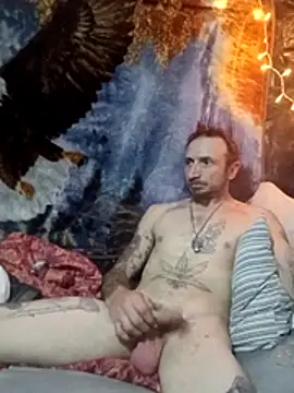 Mrluckstick online show from April 23, 2026, 9:38 pm