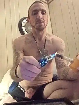 Mrluckstick online show from January 13, 2026, 1:20 am