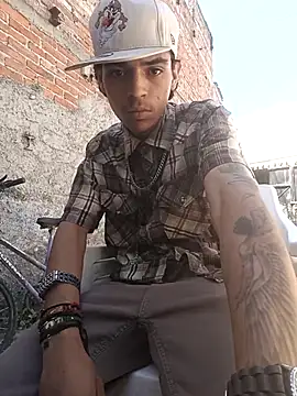 Snapshot of Jojirex chatting on March 21, 2026, 6:01 pm Jojirex online show from March 21, 2026, 6:01 pm