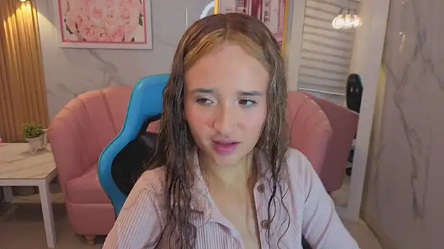 bella vibess s online show from July 22, 2026, 2:24 am