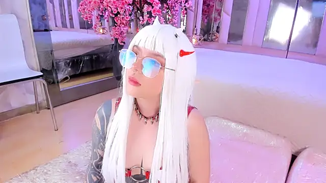 BizzyNoar online show from September 23, 2025, 11:34 pm