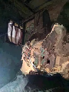 deniagomez69 online show from September 13, 2025, 7:58 pm