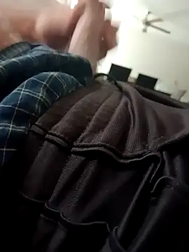 Snapshot of Izzy420og chatting on October 9, 2025, 5:13 pm Izzy420og online show from October 9, 2025, 5:13 pm