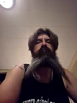 Snapshot of DaddyBadTouches chatting on September 20, 2025, 4:50 am DaddyBadTouches online show from September 20, 2025, 4:50 am