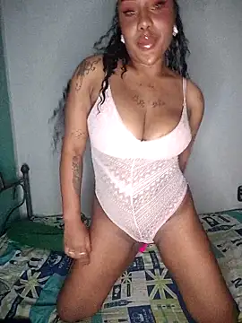 Snapshot of Queen_Amara chatting on February 27, 2026, 3:51 am Queen Amara online show from February 27, 2026, 3:51 am