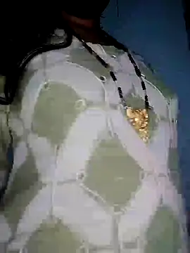 Komal-Rajput online show from October 3, 2025, 5:58 pm