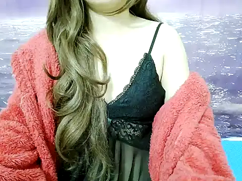 SuhyoCii online show from November 30, 2025, 8:37 am