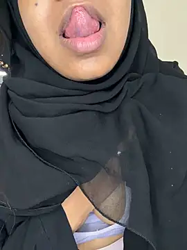 SpicykhalifaX online show from June 8, 2026, 4:57 am