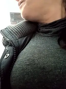 Maialona78 online show from October 14, 2025, 7:42 am