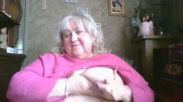 Snapshot of Lala-Love56 chatting on April 8, 2026, 9:11 am Lala-Love56 online show from April 8, 2026, 9:11 am