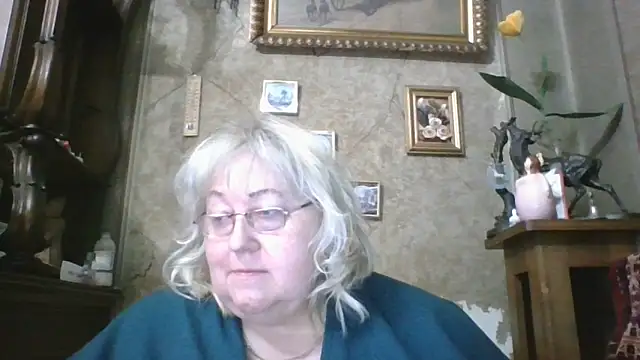 Snapshot of Lala-Love56 chatting on April 6, 2026, 11:50 pm Lala-Love56 online show from April 6, 2026, 11:50 pm