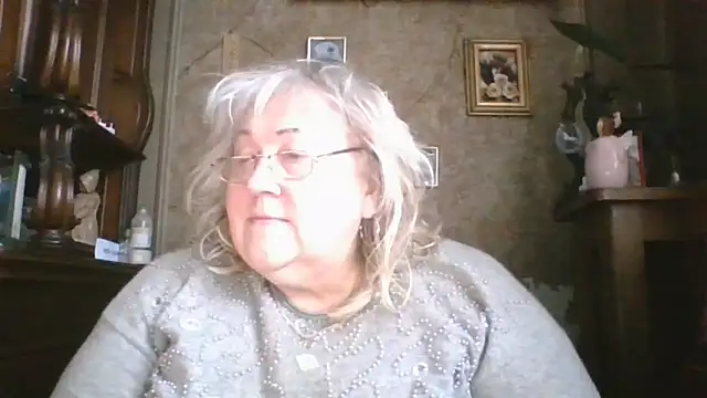 Snapshot of Lala-Love56 chatting on April 3, 2026, 6:31 am Lala-Love56 online show from April 3, 2026, 6:31 am