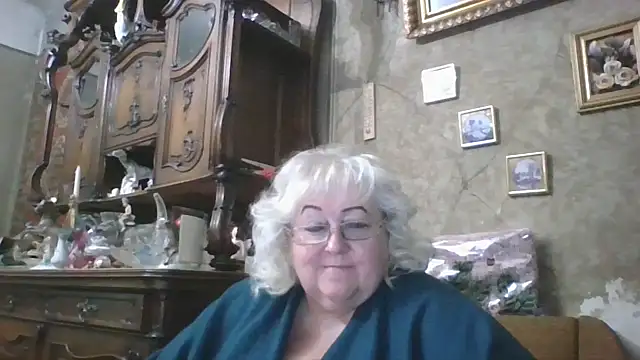 Lala-Love56 online show from September 22, 2025, 5:08 pm