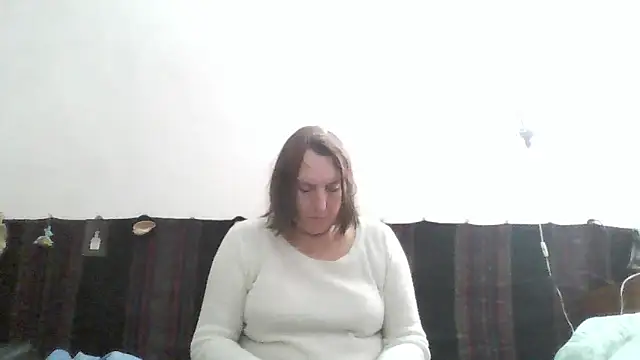 AnnaLive570 online show from April 27, 2026, 3:21 pm