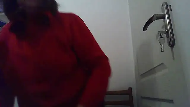 AnnaLive570 online show from November 10, 2025, 1:27 pm