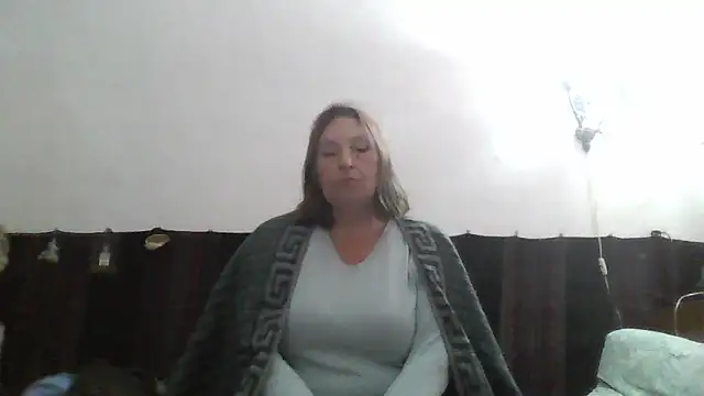 AnnaLive570 online show from May 10, 2026, 4:09 pm