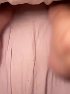 Snapshot of pourleplaisir930 chatting on March 1, 2026, 11:27 pm pourleplaisir930 online show from March 1, 2026, 11:27 pm