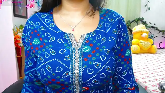 WildDimpi 0 online show from November 6, 2025, 5:28 pm