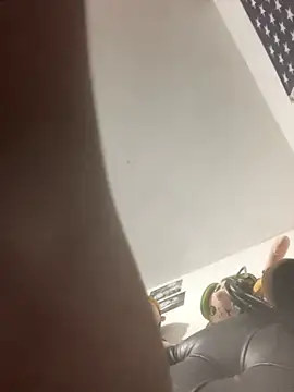 elpeluchenegroxxx3 online show from March 29, 2026, 3:52 am