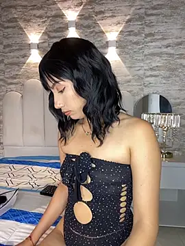 Kristy1  online show from September 20, 2025, 11:04 am