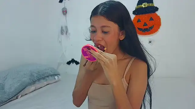 Snapshot of Sexy777Couple chatting on October 16, 2025, 9:12 pm Sexy777Couple online show from October 16, 2025, 9:12 pm