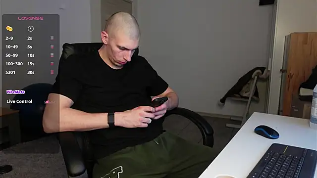 Ryan Dozer online show from January 11, 2026, 7:04 am