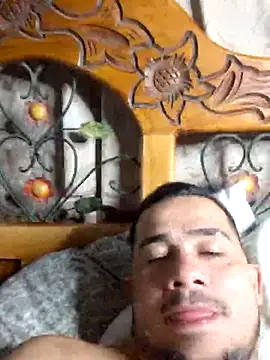 Snapshot of yeffito1 chatting on September 20, 2025, 4:06 am yeffito1 online show from September 20, 2025, 4:06 am