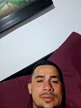 Snapshot of yeffito1 chatting on September 17, 2025, 4:09 pm yeffito1 online show from September 17, 2025, 4:09 pm