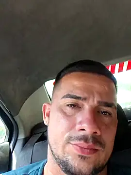 Snapshot of yeffito1 chatting on September 19, 2025, 3:49 pm yeffito1 online show from September 19, 2025, 3:49 pm