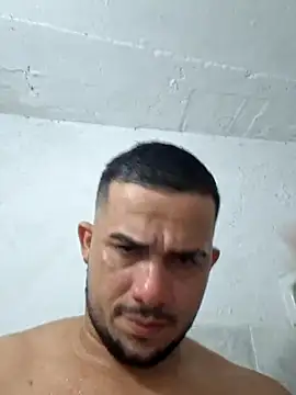 Snapshot of yeffito1 chatting on September 9, 2025, 2:21 am yeffito1 online show from September 9, 2025, 2:21 am