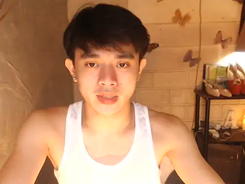 NautyBoyBrazeen 143 online show from March 18, 2026, 1:13 pm