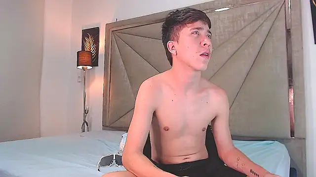 Santiago fantasy online show from October 17, 2025, 3:32 am