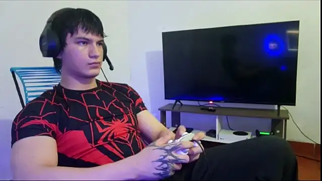 ErickWalton online show from November 2, 2025, 5:12 am