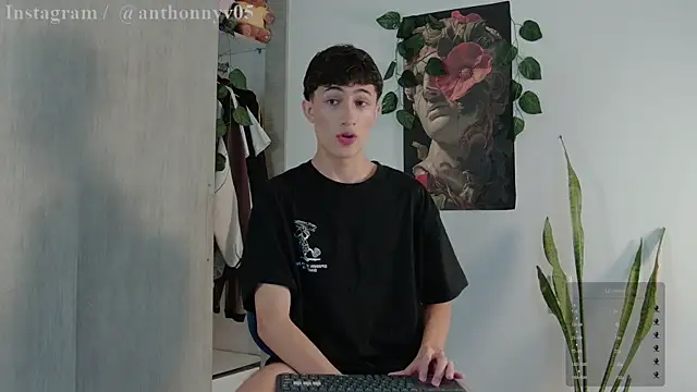 anthonny 05 online show from September 27, 2025, 9:15 am