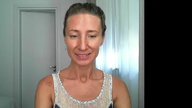 Paevoa online show from September 22, 2025, 9:04 am