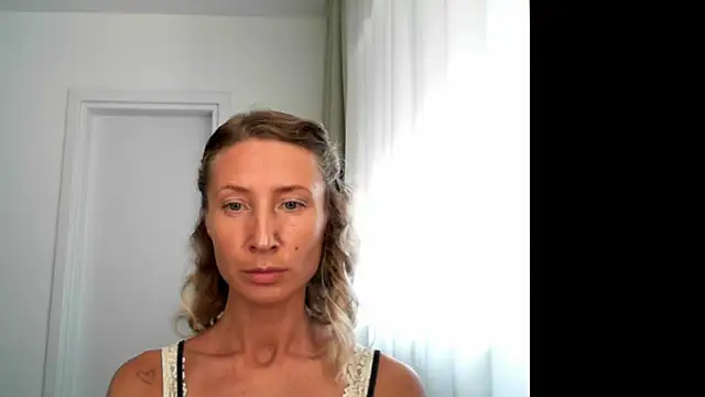 Paevoa online show from September 18, 2025, 9:34 am