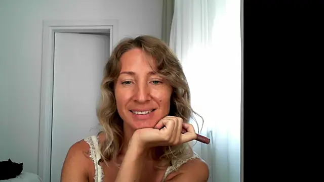 Paevoa online show from September 21, 2025, 9:25 am