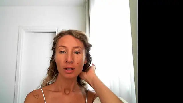 Paevoa online show from September 24, 2025, 6:31 am