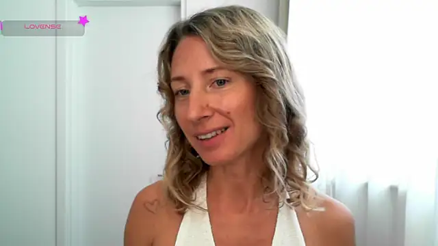 Paevoa online show from December 18, 2025, 9:36 am