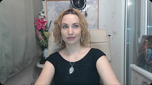 KatrinAlluring online show from October 22, 2025, 4:12 am