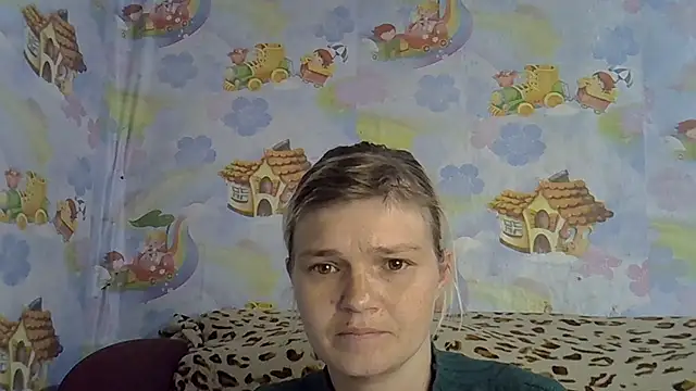 SaraSnow  online show from April 30, 2026, 6:59 pm