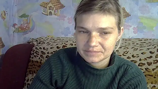 SaraSnow  online show from April 30, 2026, 8:57 pm
